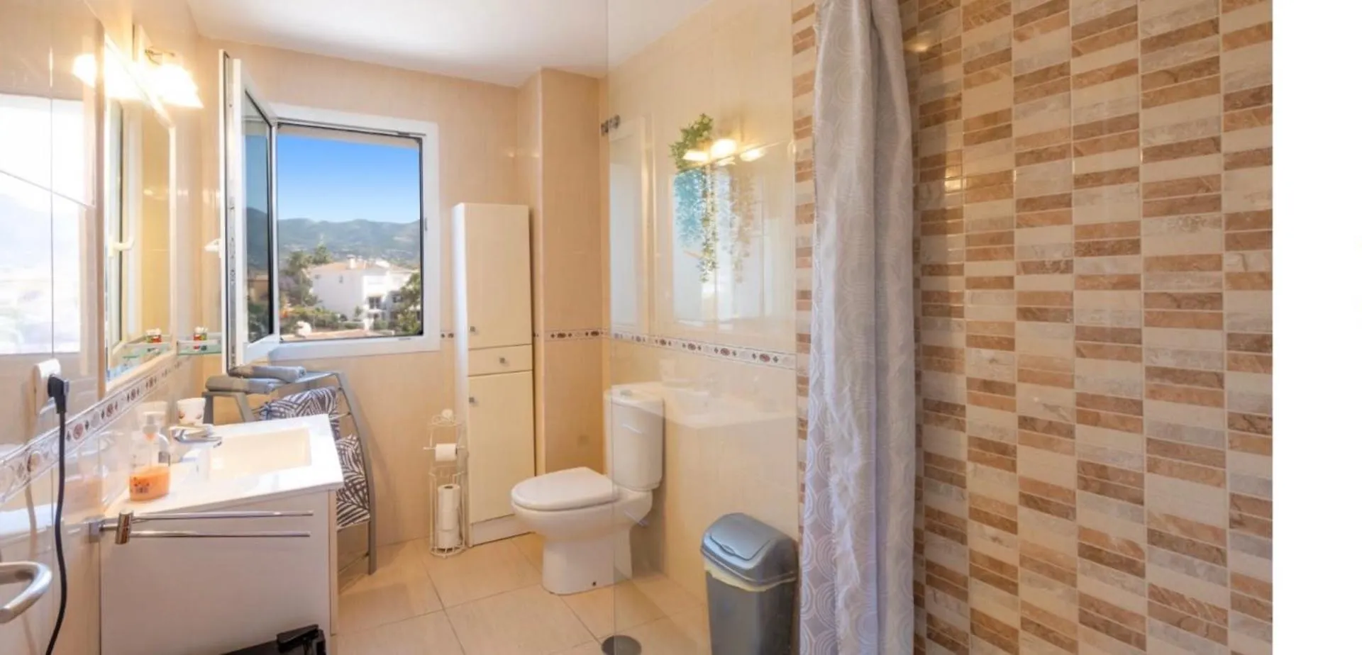 Villa Paraisos Fuengirola 0*,  Spain